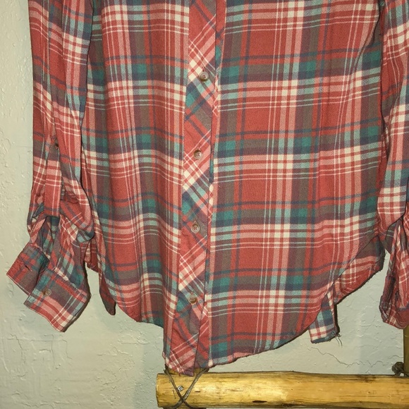 Pink button down flannel - Picture 3 of 3